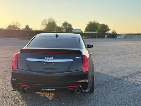 Used 2017 Cadillac CTS V w/ Luxury Package image 18