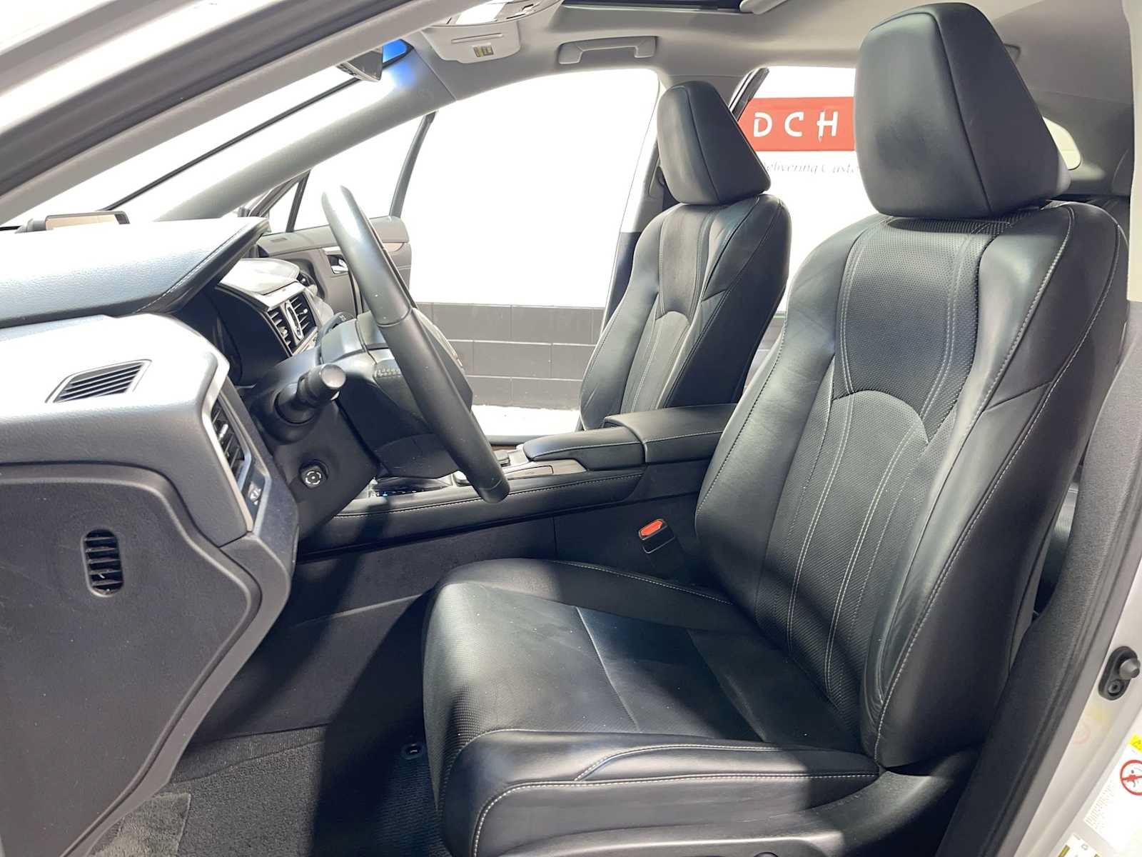 Used 2017 Lexus RX 350 AWD w/ Premium Package image 11