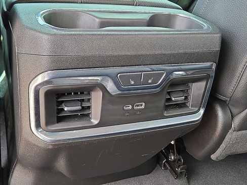 Used 2024 GMC Sierra 2500 Denali w/ Denali Reserve Package AWD/4WD image 16