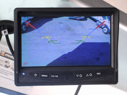 Used 2015 Ford E-450 and Econoline 450 Super Duty w/ A/C Prep Package image 25