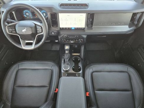 Certified 2025 Ford Bronco Badlands AWD/4WD image 24