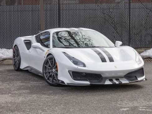 Used 2020 Ferrari 488 Pista Coupe image 7