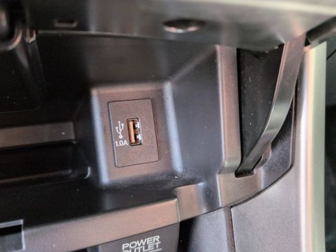 Used 2017 Honda Accord LX image 20