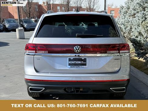 Used 2025 Volkswagen Atlas SE AWD/4WD image 7