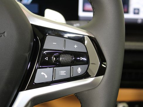 New 2026 BMW 330i xDrive Sedan w/ Premium Package image 30