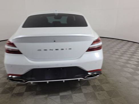 Used 2022 Genesis G70 3.3T RWD image 6