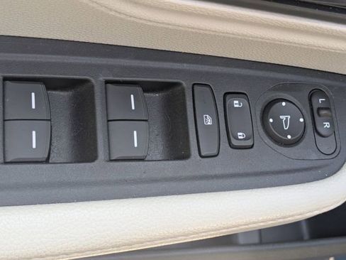 Used 2025 Honda Odyssey EX-L image 12