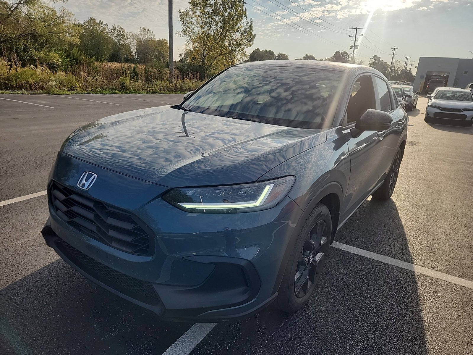 Used 2025 Honda HR-V Sport image 2
