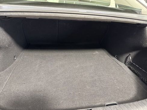 Used 2023 Genesis G70 2.0T image 18