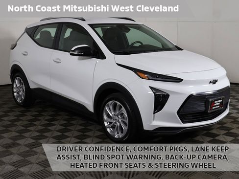 Used 2022 Chevrolet Bolt EUV LT w/ Comfort Package image 1
