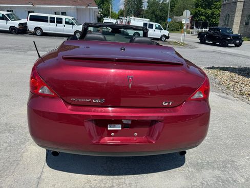 Used 2008 Pontiac G6 GT w/ Sport Package FWD image 4