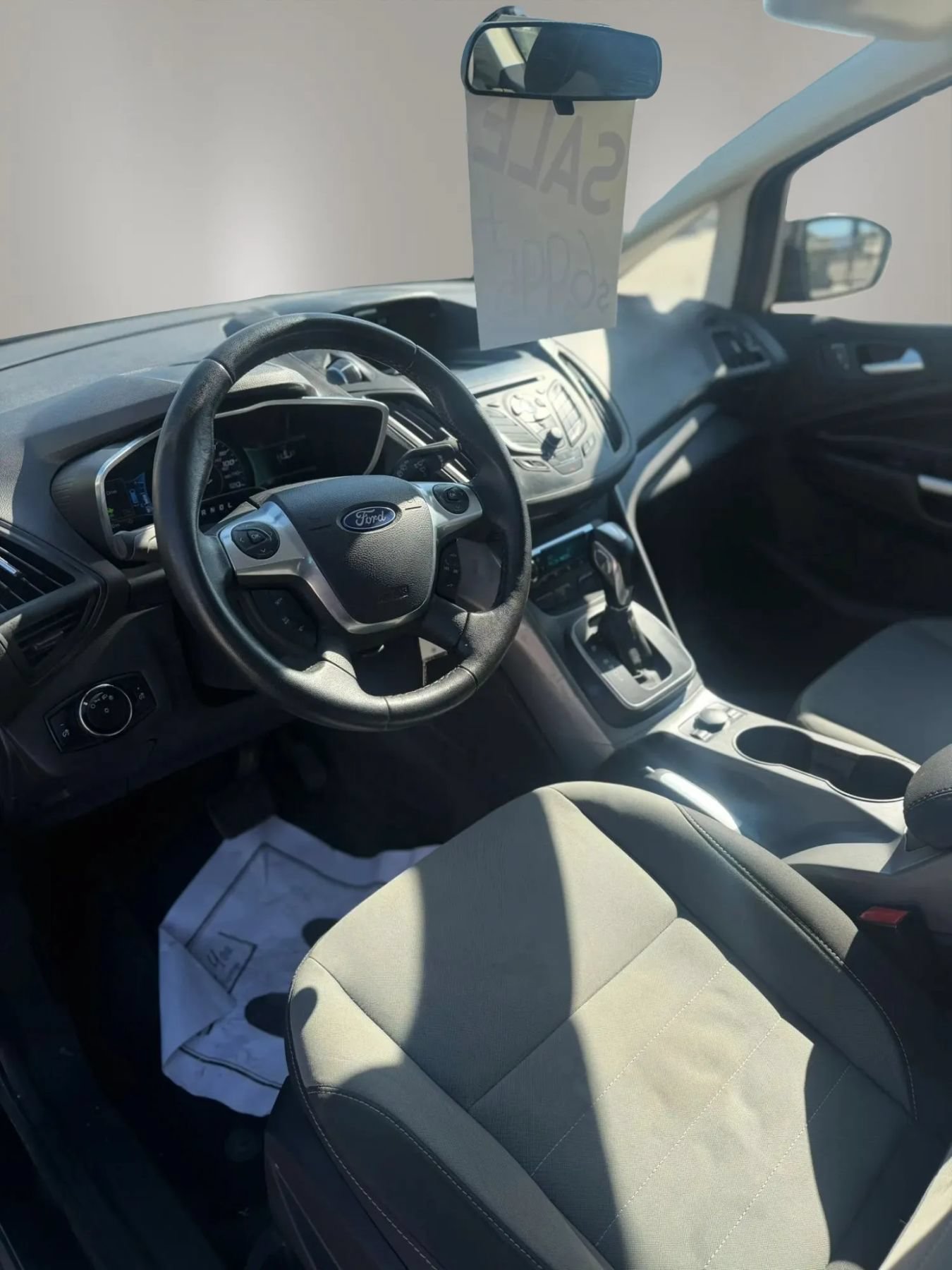 Used 2014 Ford C-MAX SE w/ Equipment Group 201A FWD image 10