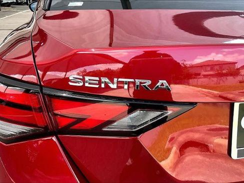 Certified 2024 Nissan Sentra SV FWD image 10