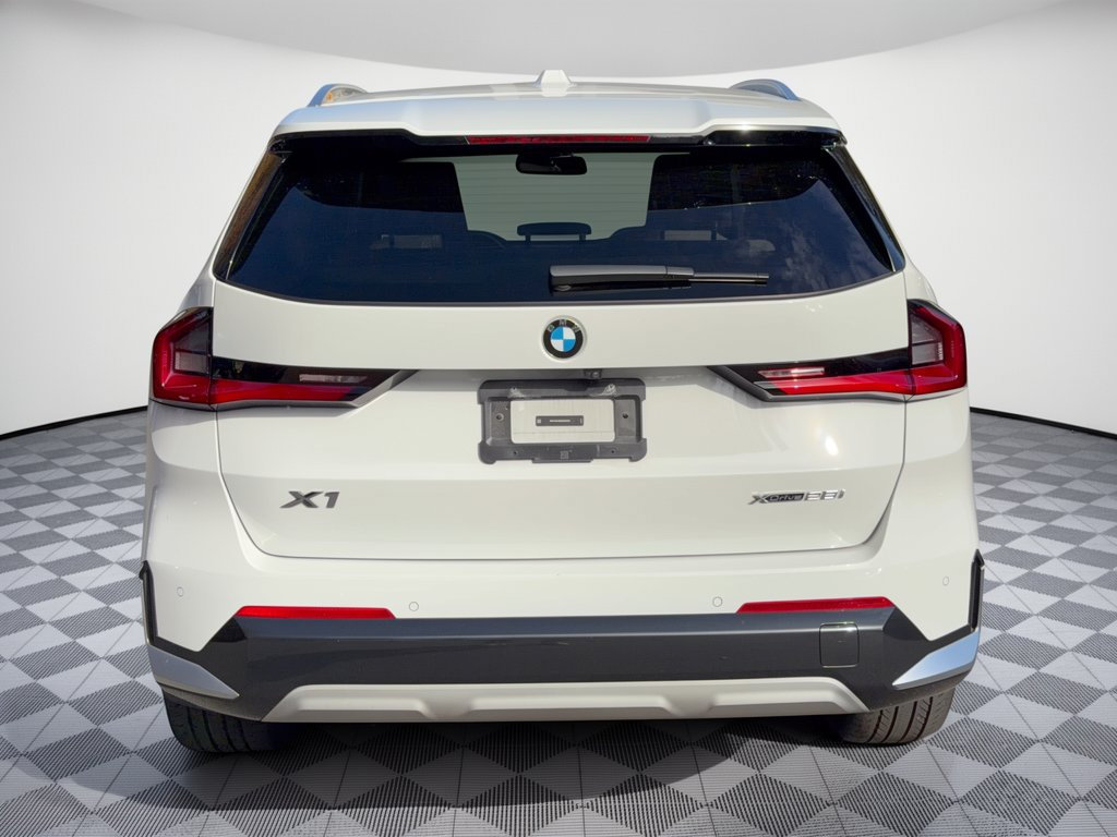 Used 2025 BMW X1 xDrive28i w/ Convenience Package AWD/4WD image 11