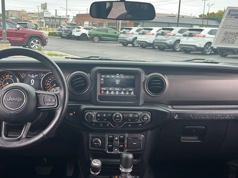 Used 2023 Jeep Wrangler Sport S image 22