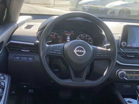 New 2025 Nissan Altima 2.5 S image 13