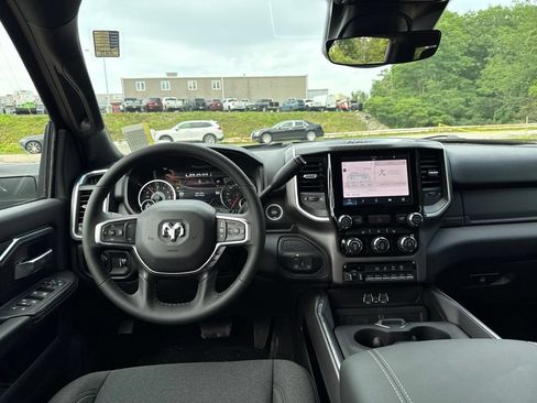 New 2026 RAM 2500 Big Horn AWD/4WD image 19