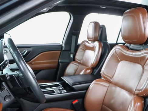 Used 2021 Lincoln Aviator Reserve w/ Equipment Group 201A image 25