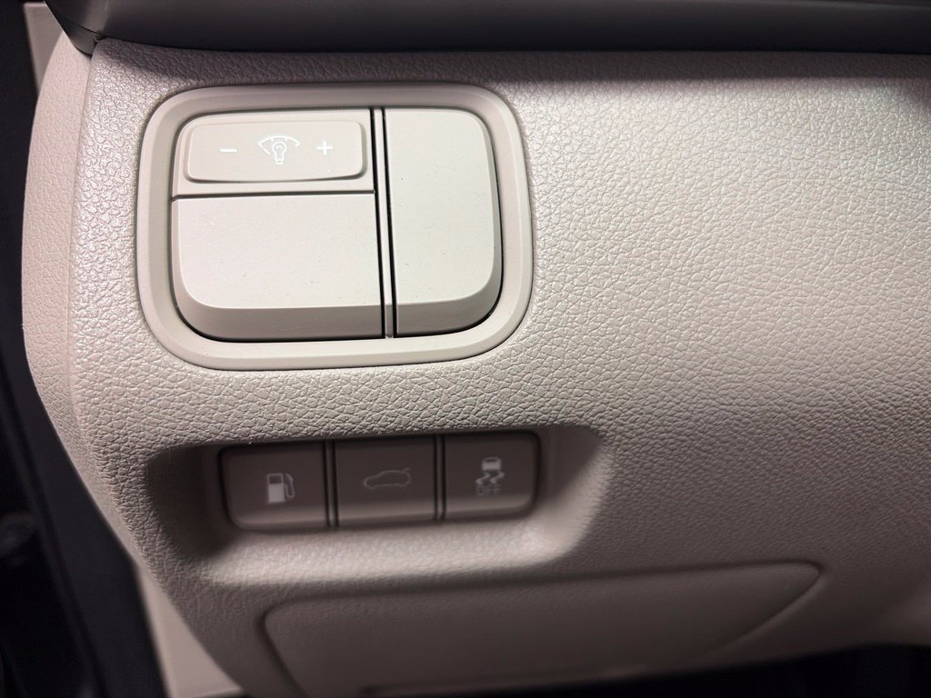 Used 2017 Kia Optima LX FWD image 15
