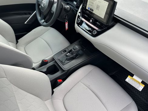 New 2026 Toyota Corolla Cross L image 14