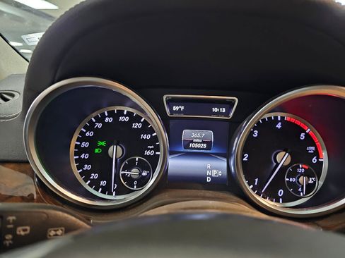 Used 2015 Mercedes-Benz GL 320 BlueTEC 4MATIC image 12