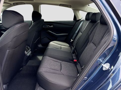 Certified 2025 Honda Accord SE image 28