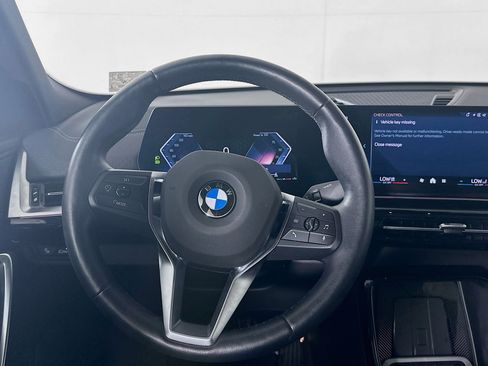 Used 2025 BMW X2 xDrive28i w/ Convenience Package AWD/4WD image 18