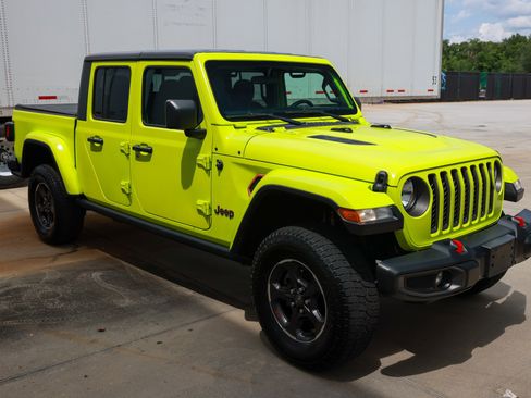 Used 2021 Jeep Gladiator Rubicon w/ Trailer Tow Package AWD/4WD image 21