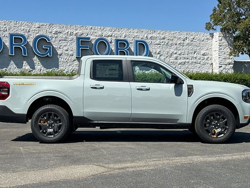 New 2024 Ford Maverick Tremor w/ Tremor Off-Road Package image 3