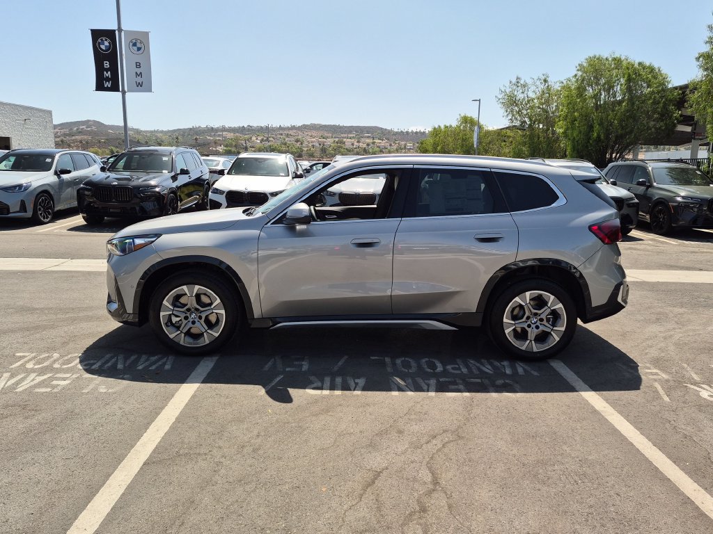 Used 2026 BMW X1 xDrive28i w/ Convenience Package AWD/4WD image 5
