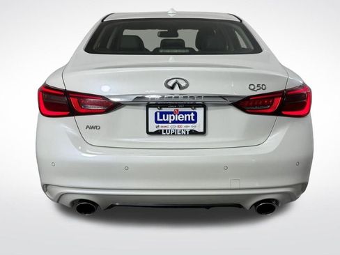 Used 2022 INFINITI Q50 Luxe AWD/4WD image 5