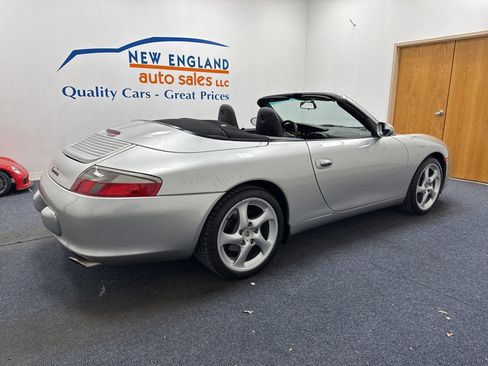 Used 2004 Porsche 911 Cabriolet image 3