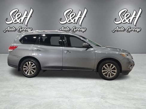 Used 2015 Nissan Pathfinder S AWD/4WD image 22