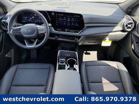 New 2026 Chevrolet Equinox LT w/ Convenience Package II FWD image 12