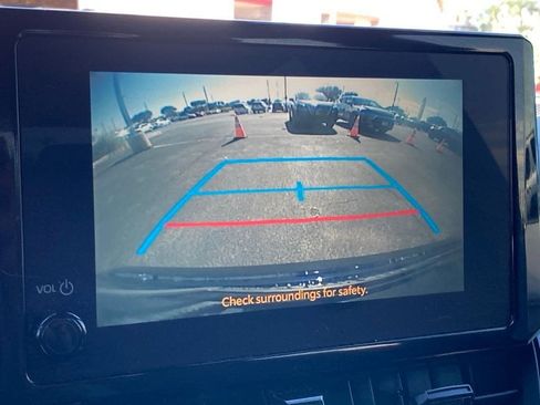 Used 2023 Toyota Corolla SE image 23