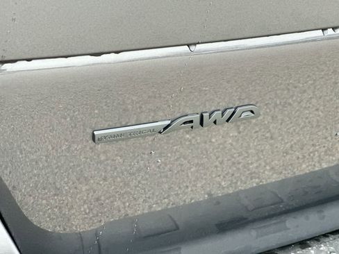 New 2026 Subaru Outback Premium image 17