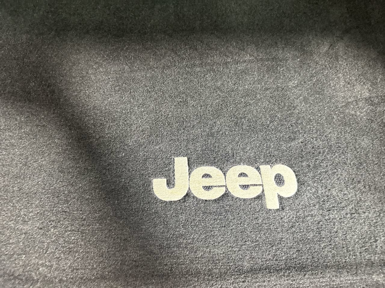 Used 2017 Jeep Wrangler Unlimited Sahara w/ Connectivity Group AWD/4WD image 33
