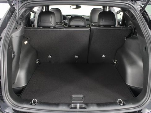 New 2026 Jeep Compass Limited w/ Limited Altitude Pack image 16