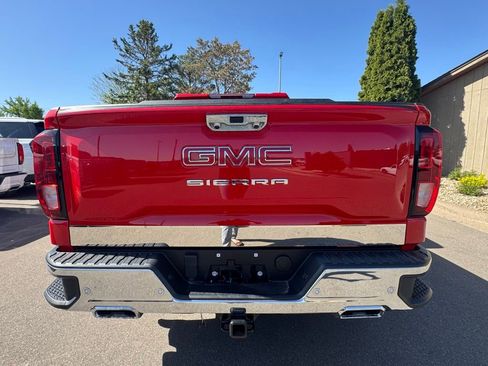 Used 2024 GMC Sierra 1500 SLE w/ Preferred Package AWD/4WD image 10