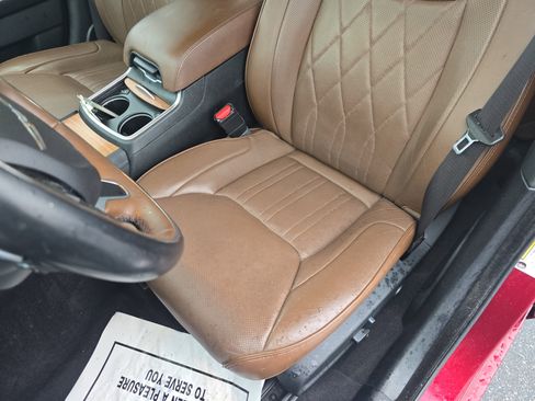 Used 2018 Chrysler 300 C w/ Safetytec Plus Group RWD image 14