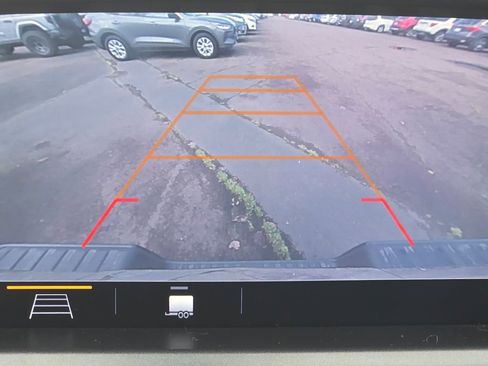 Used 2019 Chevrolet Colorado ZR2 w/ ZR2 Dusk Special Edition image 13