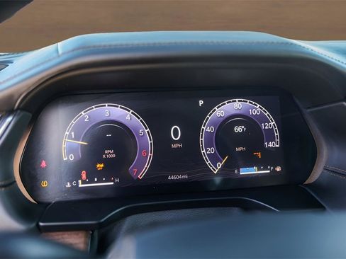 Used 2023 Jeep Grand Cherokee Summit w/ Luxury Tech Group V image 11