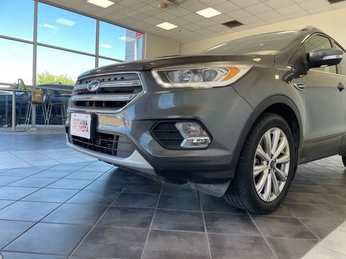 Used 2017 Ford Escape Titanium AWD/4WD image 16
