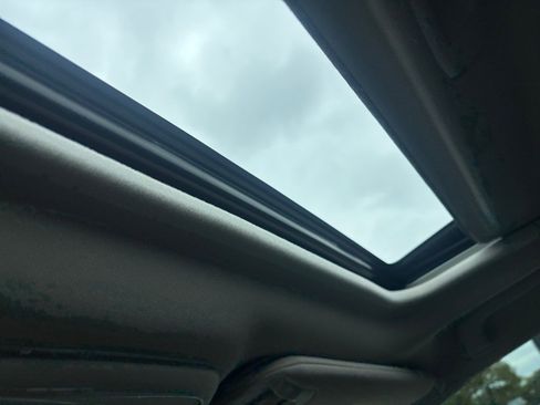 Used 2023 Subaru Forester Sport image 19