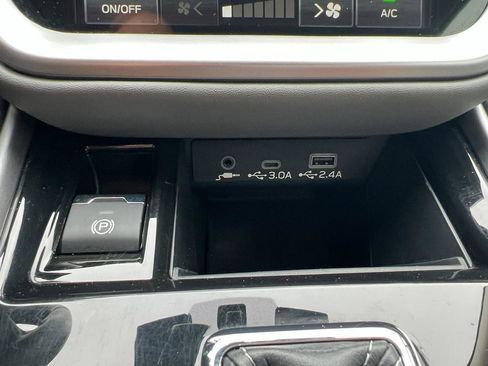 Used 2024 Subaru Outback Limited XT image 24