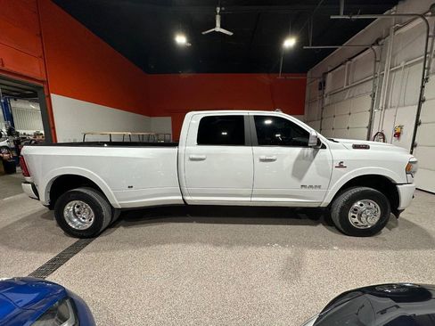 Used 2022 RAM 3500 Laramie image 2