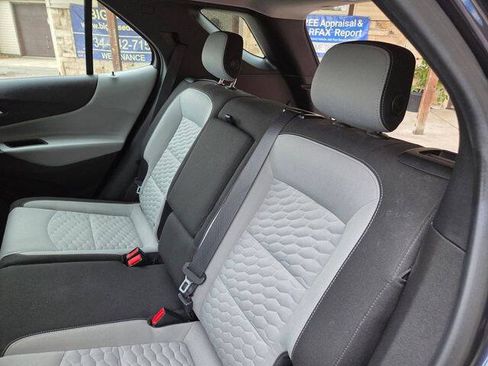 Used 2018 Chevrolet Equinox LS FWD image 37