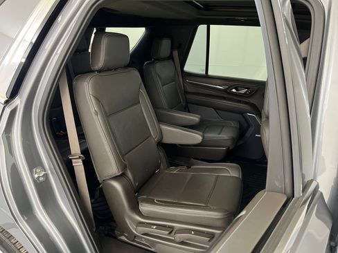 Used 2021 GMC Yukon Denali w/ Denali Premium Package image 34