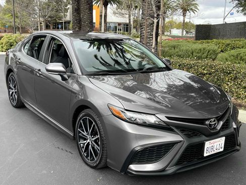 Used 2021 Toyota Camry SE w/ Convenience Package image 75