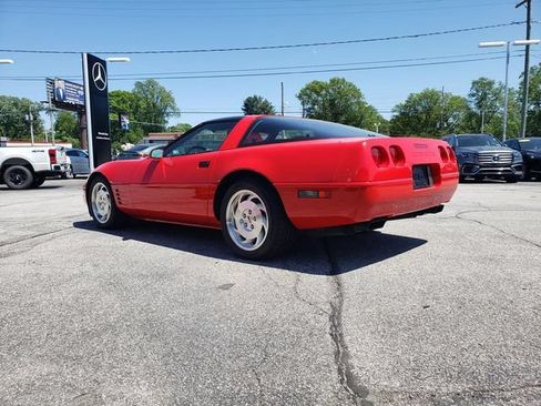 Used 1994 Chevrolet Corvette Coupe RWD image 6